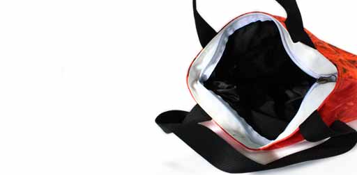 tote bag dengan resleting